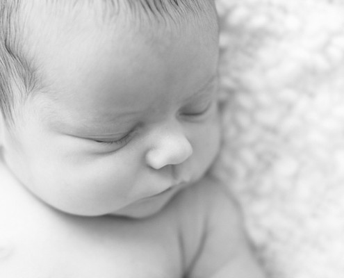 KC Newborn Photography : Lucy Elizabeth